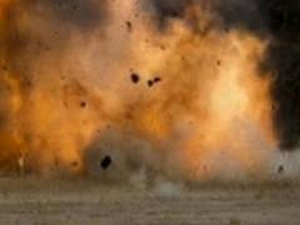 Bomb blast kills 2 Afghan human rights commission staffers