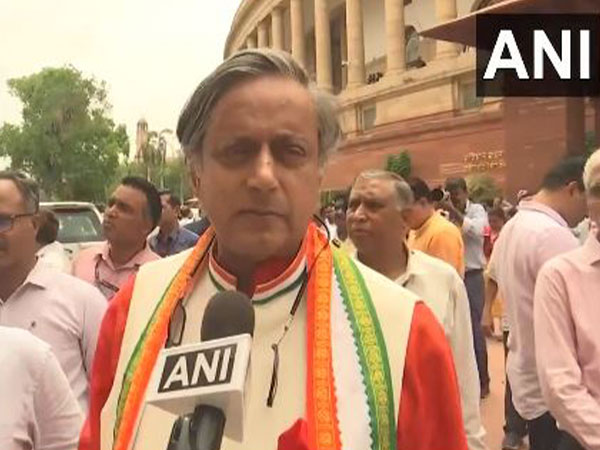 Tharoor criticises President's address for bringing up topic of Emergency, ignoring current issues