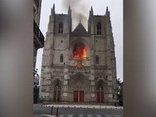 Rwanda refugee confesses to setting fire to cathedral in France