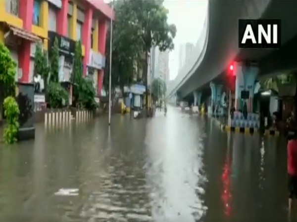 Severe waterlogging in parts of Mumbai due to heavy rains 
