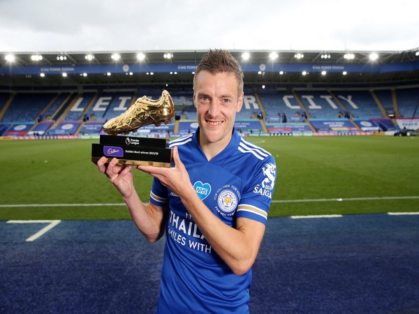 Premier League: Jamie Vardy becomes first player in Leicester City's history to win Golden Boot