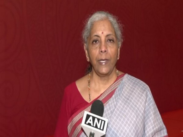 Sitharaman Refutes Banerjee's Claims of Mic Cut-off in NITI Aayog Meeting