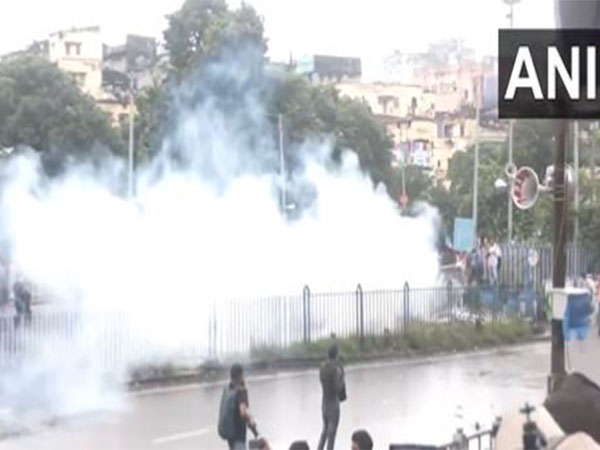 Clashes Erupt at Howrah Bridge Amid Protests Over Rape-Murder Case