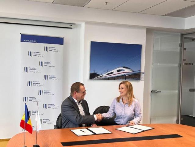 EIB and Autonom sign €15m to enable greater use of electric vehicles in Romania