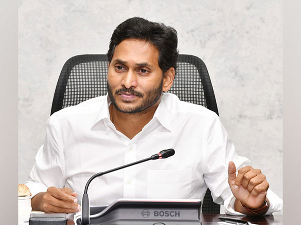 Govt will do everything possible for employees: AP CM