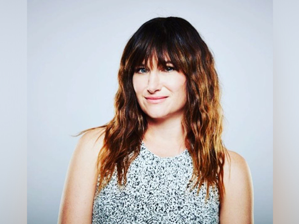 Kathryn Hahn's 'The Comeback Girl' not moving forward