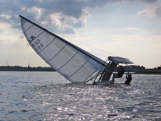 Minister Schäfer calls for probe into UK tourists catamaran incident