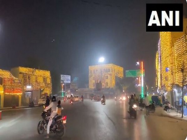 Varanasi shimmers for 'Dev Deepawali': Millions of lamps to illuminate ghats in grand celebration