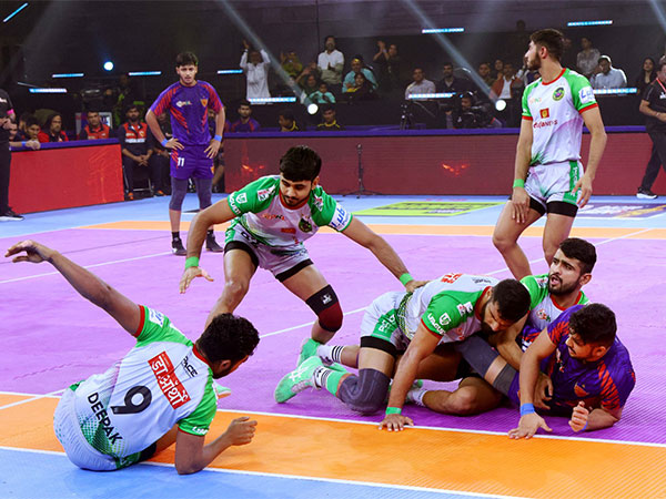 Epic Pro Kabaddi Clash: Patna Pirates and Dabang Delhi K.C. Battle to Thrilling Tie