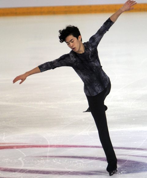 UPDATE 1-Figure skating-Chen claims fourth straight U.S. title