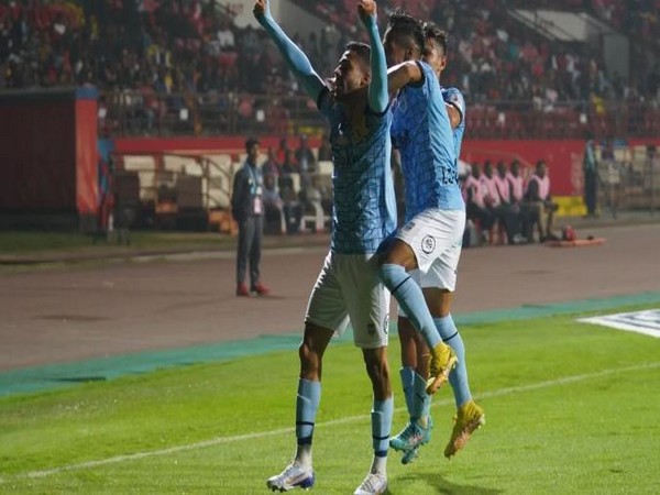 Mumbai City FC extend winning streak to beat Jamshedpur FC with thrilling comeback