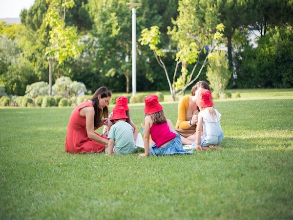  Study: Taking kids outside can help mitigate adverse effects of screen time