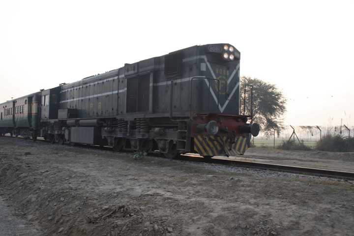 Pakistan restores Samjhauta Express services between Lahore and Delhi