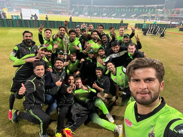 Had that attitude to fight till the last ball: Shaheen Afridi after lifting PSL trophy