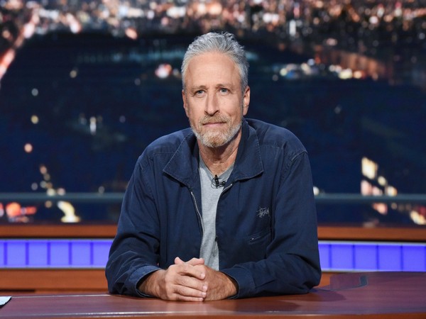 American comedian Jon Stewart tearfully announces death of his dog 'Dipper' on 'The Daily Show'