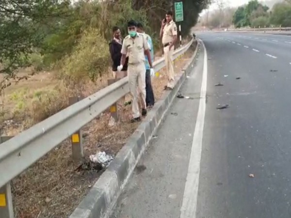 4 Gujarat workers returning home after lockdown killed in accident 