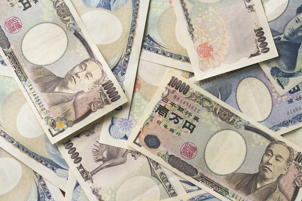 MORNING BID EUROPE-Frail yen teeters as US CPI looms