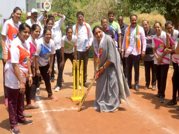 Lok Sabha elections: Sunetra Pawar plays cricket with women cricketers during election campaign in Pune