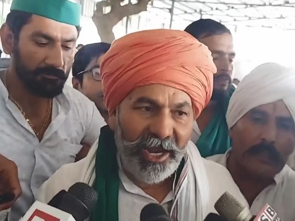 "Arrest us if they want": Farmer leader Rakesh Tikait stands in support of protesting wrestlers