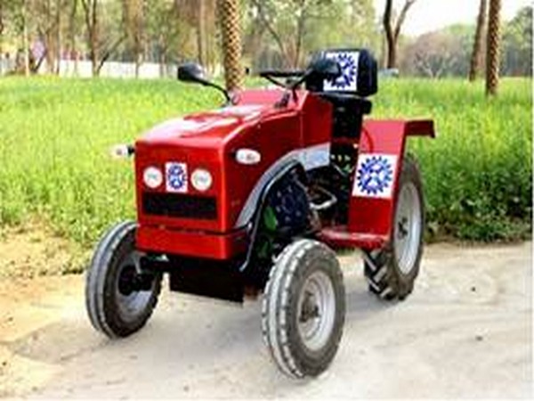 Compact and affordable tractor developed for small farmers by CSIR