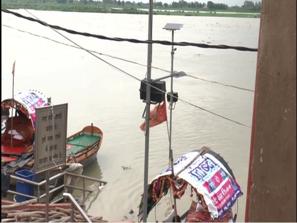 Several ghats in Kanpur affected by waterlogging caused by rise in Ganga water levels 