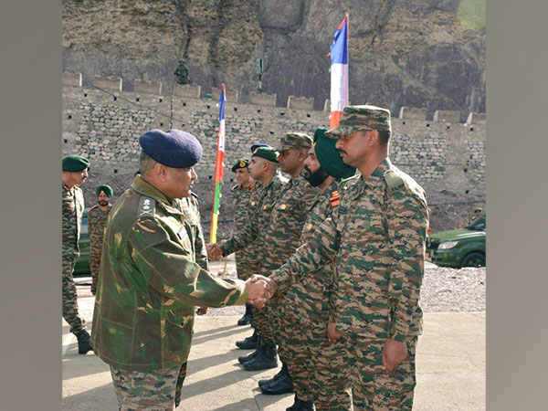 Army Chief General Manoj Pande visits forward areas of Ladakh to review operational preparedness