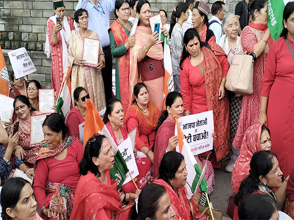 Mahila Congress Demands Action on Women's Safety in Himachal Assembly Protest