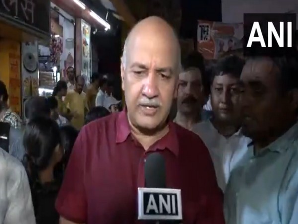 Sisodia Steps Out: Former Deputy CM Reconnects with Public in Delhi Padyatra