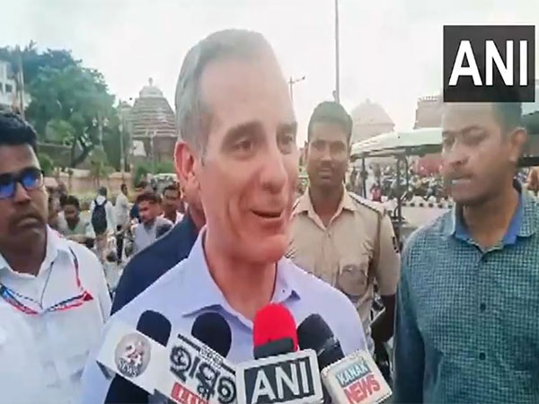 US Ambassador Visits Iconic Jagannath Temple in Puri, Odisha