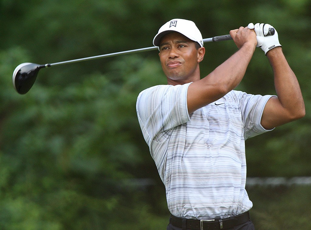 Golf-Woods selects himself as one of four captain's picks for U.S. team