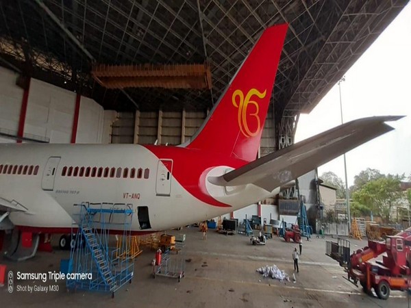 Air India paints 'Ek Onkar' symbol on aircraft  to commemorate 550th Gurupurab