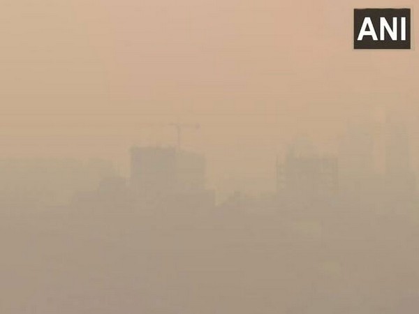 Mumbai Chokes Amid Rising Smog: Calls for Urgent Action