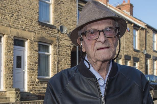 WWII veteran Harry Smith dies at 95