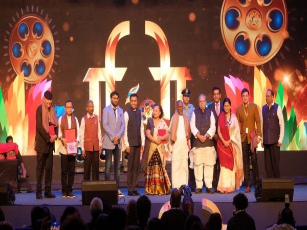 Prem Chopra, Kathak maestro Birju Maharaj among others felicitated at IFFI 2019 closing ceremony