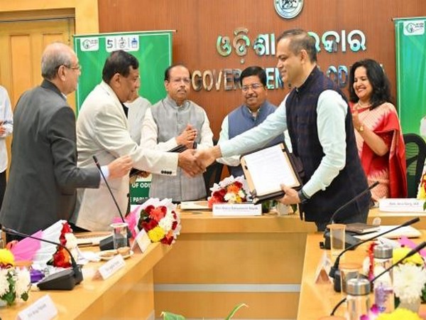 Odisha govt signs MoU  with SVKM Trust for establishment of NMIMS University 