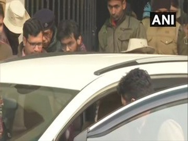 Sharjeel Imam brought to Patna airport enroute to Delhi, media personnel manhandled by police