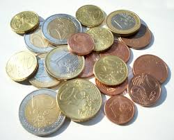 EU eyes phasing out smallest euro cent coins