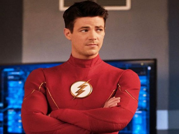 Grant Gustin nears new deal for 'The Flash' season 9 renewal