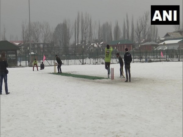 PM Modi calls Winter Games, snow cricket in Kashmir "an extension of Khelo India movement"