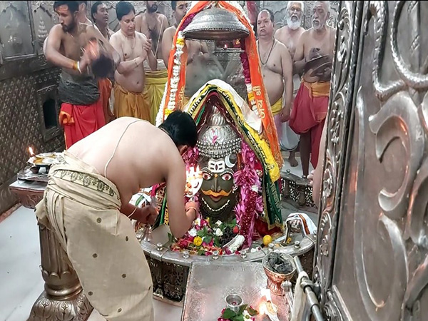 Mauni Amavasya: Devotees Flock to Mahakaleshwar Temple for Rituals and Reverence