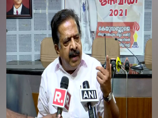 Kerala polls: Chennithala urges Election Commission to ensure transparent elections