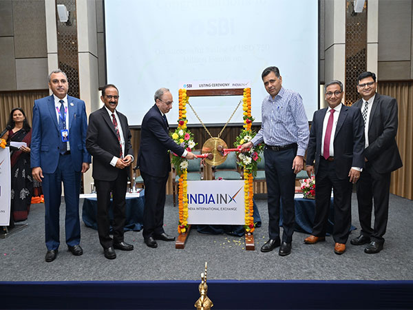 State Bank of India raises USD 750 million via bonds on India INX