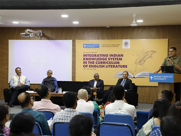 Jagran Lakecity University Hosts Workshop Integrating Indian Knowledge in English Literature Curriculum