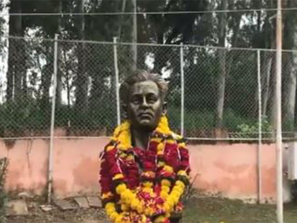 Honoring the Wizard: National Sports Day Marks Unveiling of Dhyan Chand's Statue