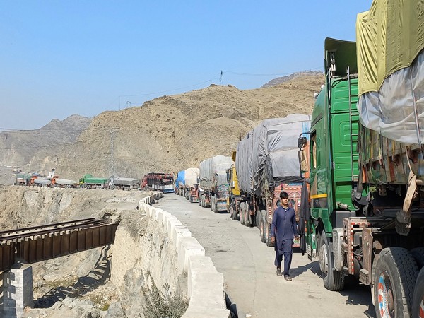 Islamabad Turns into 'Container City': High Court Criticizes Road Blockages