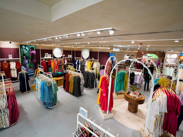 Reliance Retail launches premium fashion and lifestyle store AZORTE