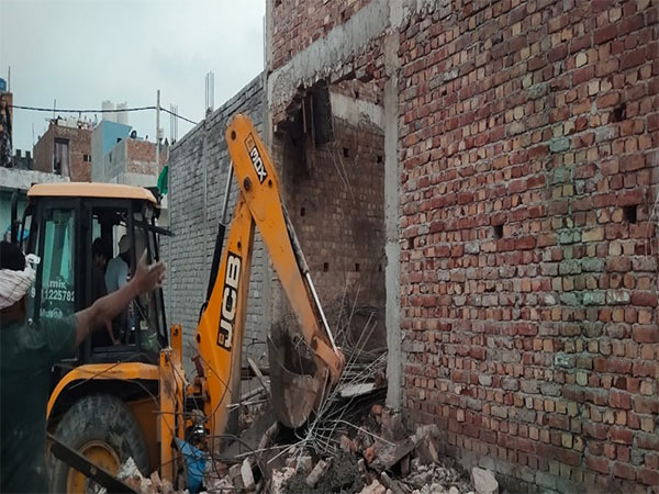 Four Rescued in Delhi Building Collapse