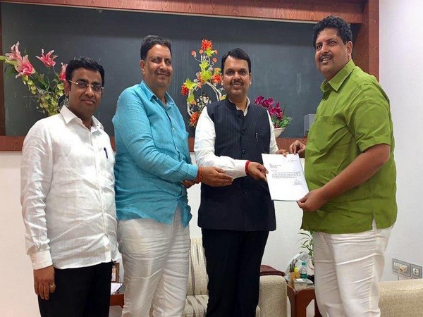 Maharashtra: Two more independent MLAs extend support to BJP