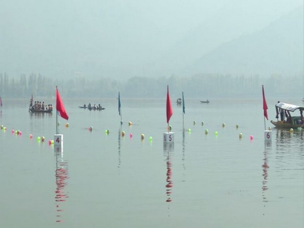 Water sports begin with enthusiasm at Dal Lake maintaining COVID-19 safety norms 