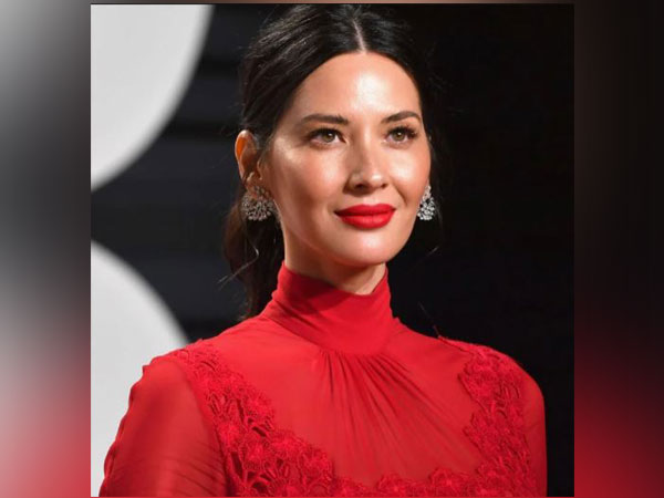 Olivia Munn opens up about body image issues amid pregnancy